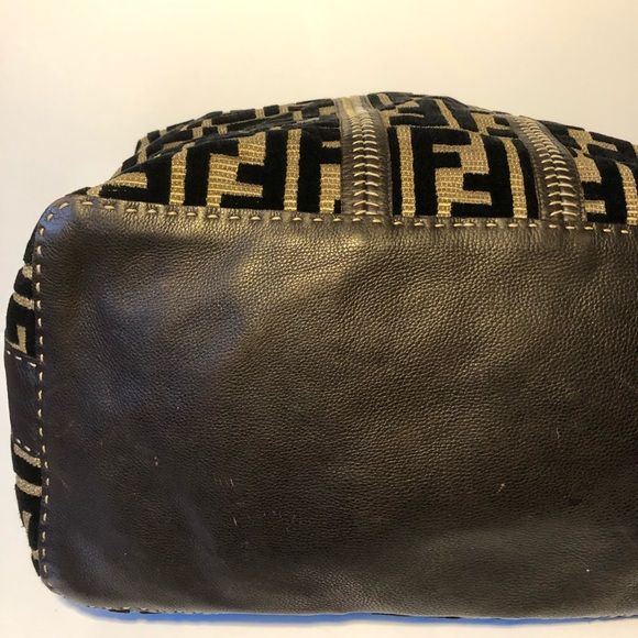 Fendi duffle - Picture 5 of 8